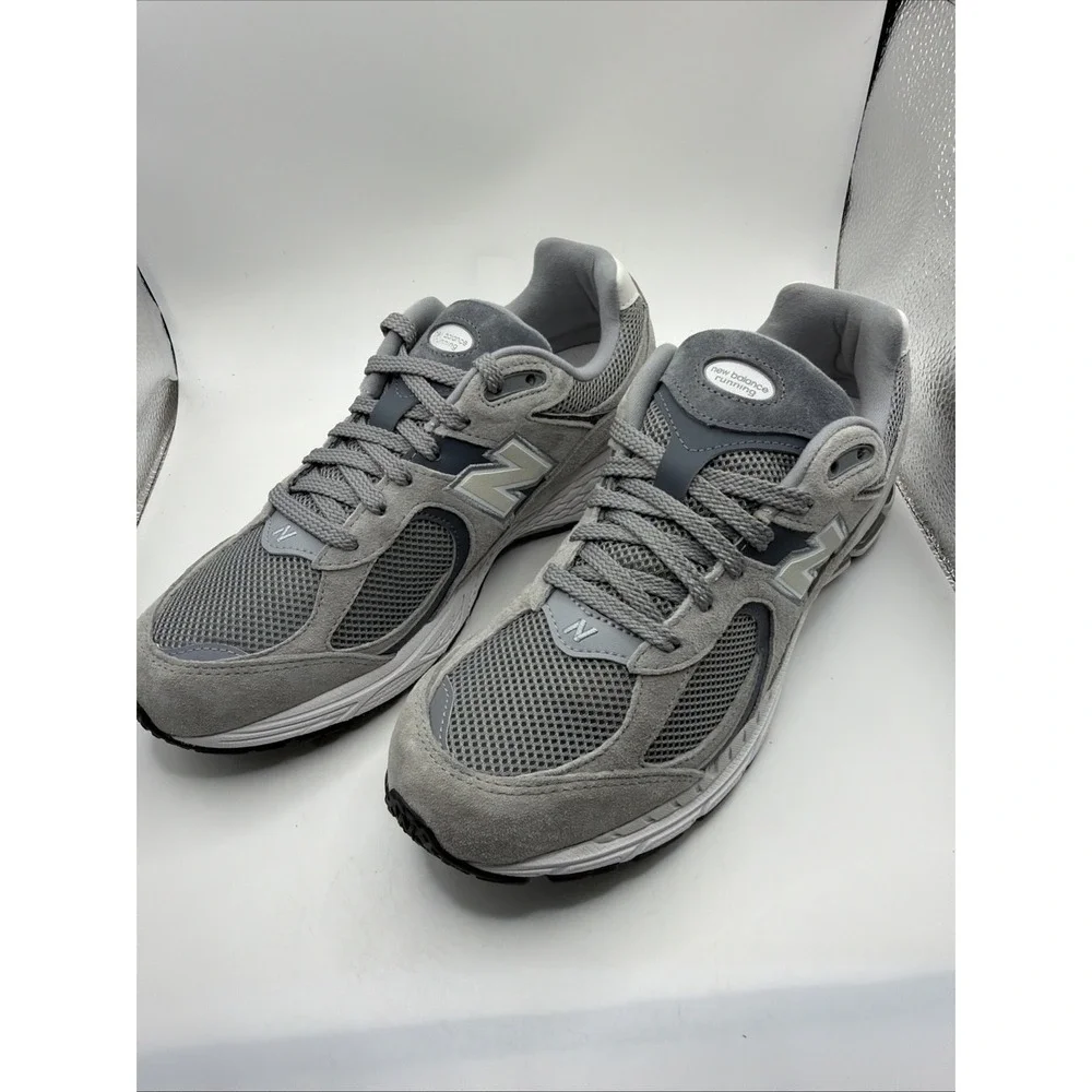 New Balance Classics M2002RST Grey Grey. Men's 9, Women's‎ 10.5. New In Box.